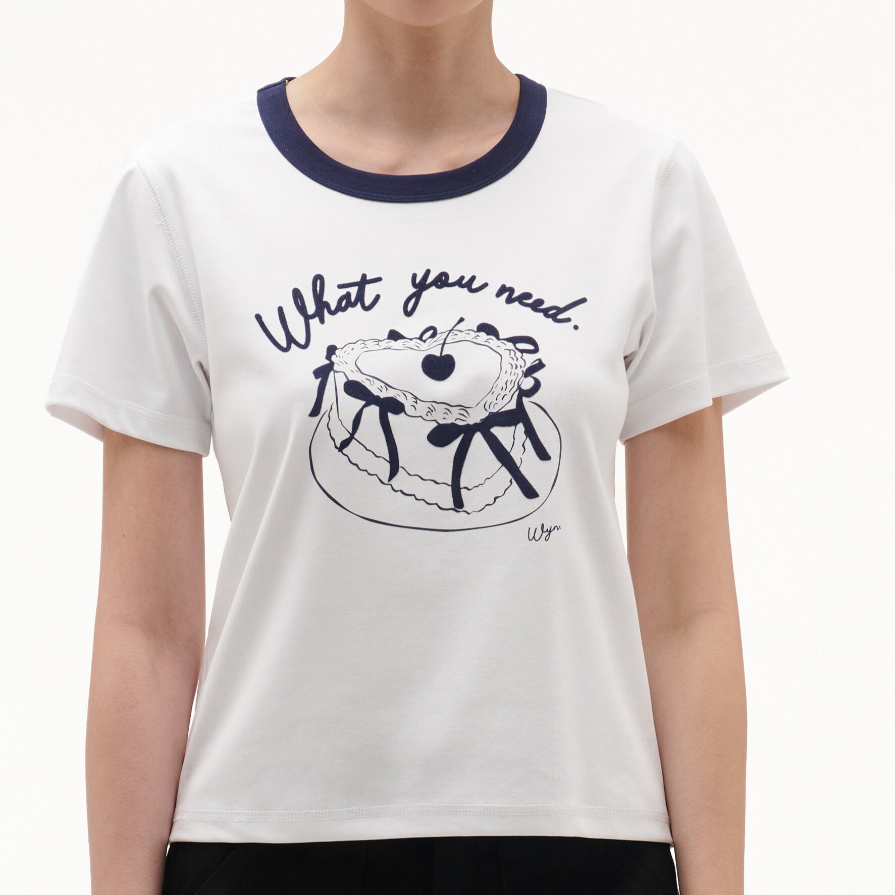 เสื้อยืดแขนสั้นผู้หญิง คอกลม