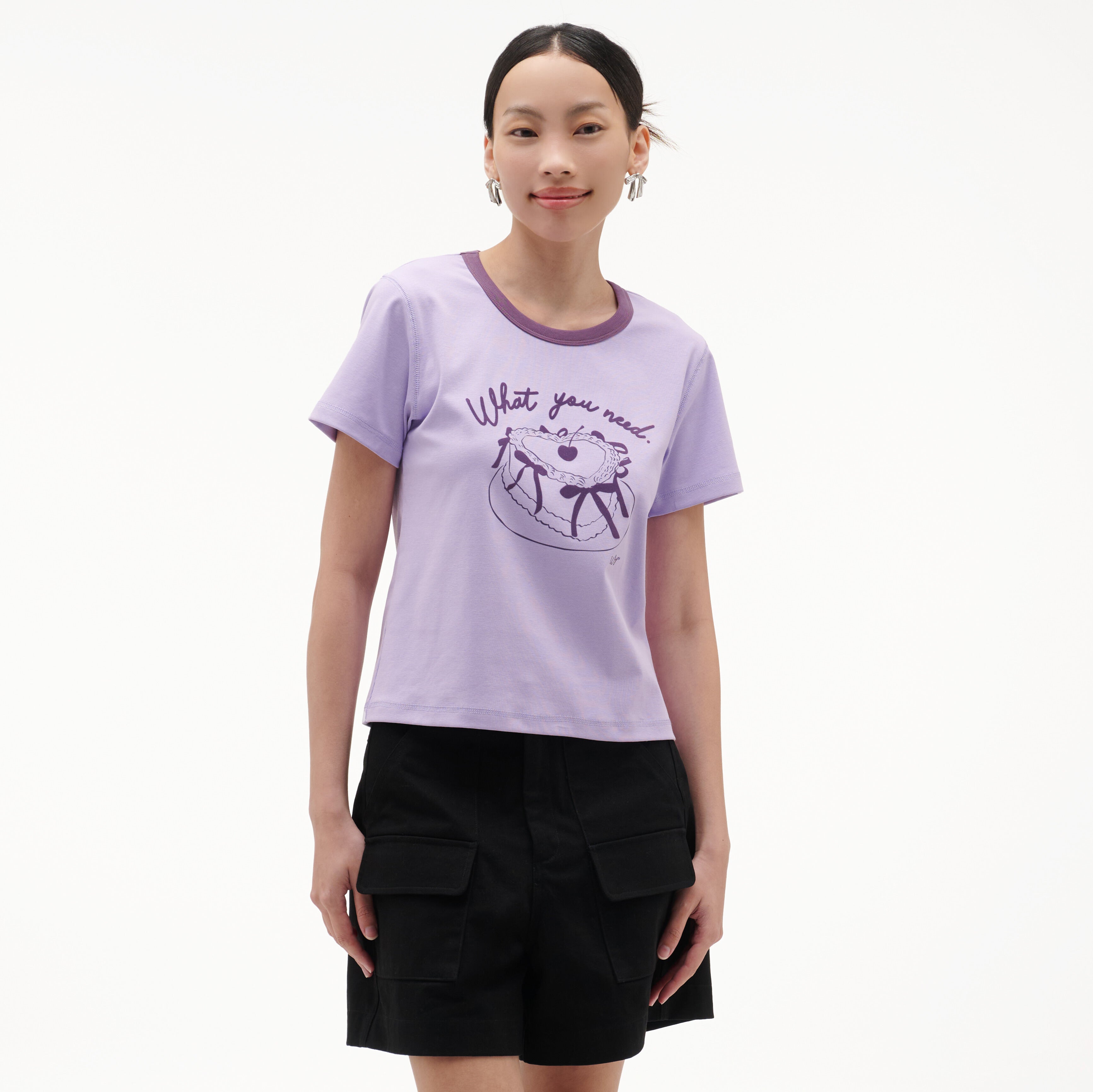 เสื้อยืดแขนสั้นผู้หญิง คอกลม