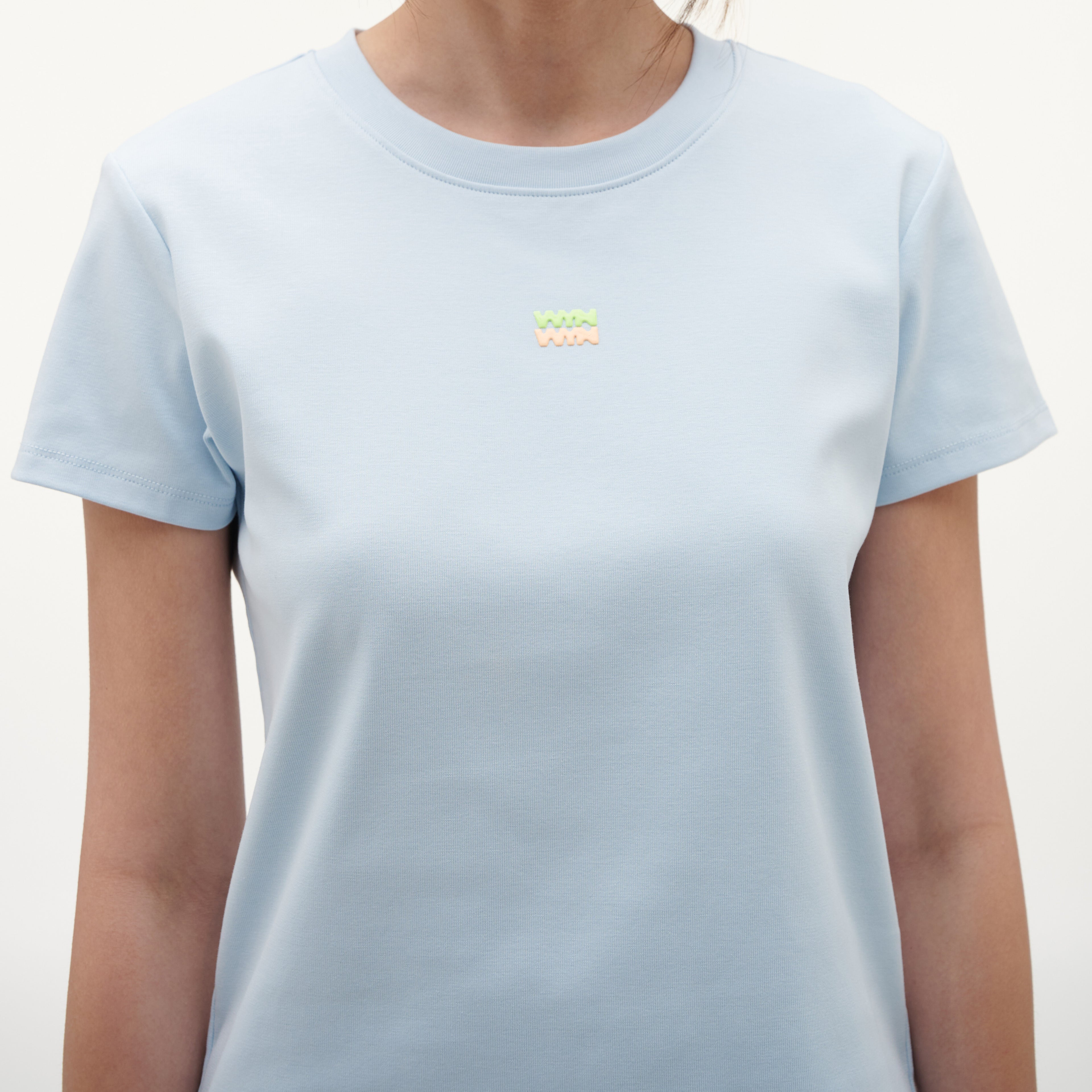 เสื้อยืดแขนสั้นผู้หญิง คอกลม YTSZ005