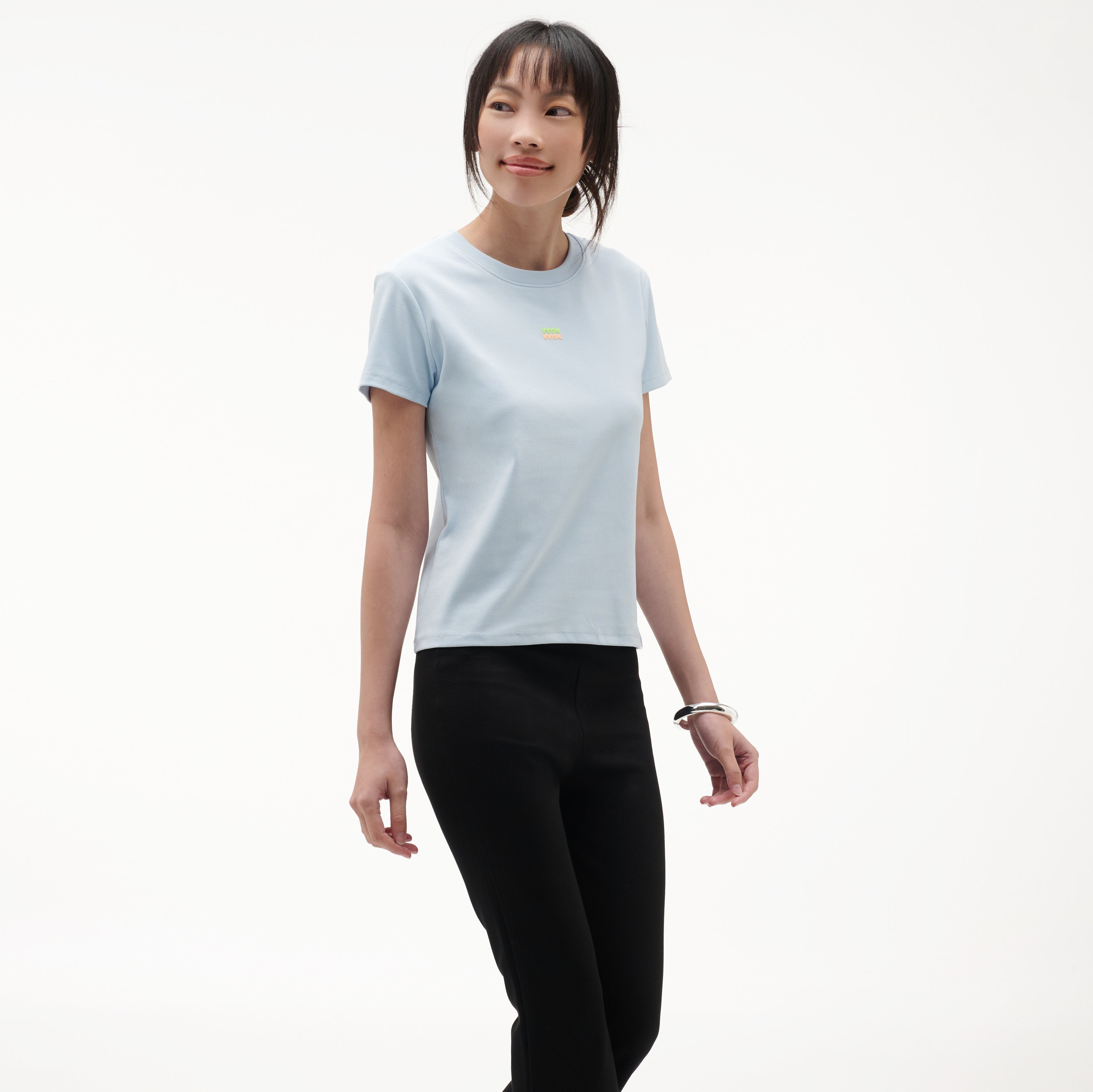 เสื้อยืดแขนสั้นผู้หญิง คอกลม YTSZ005