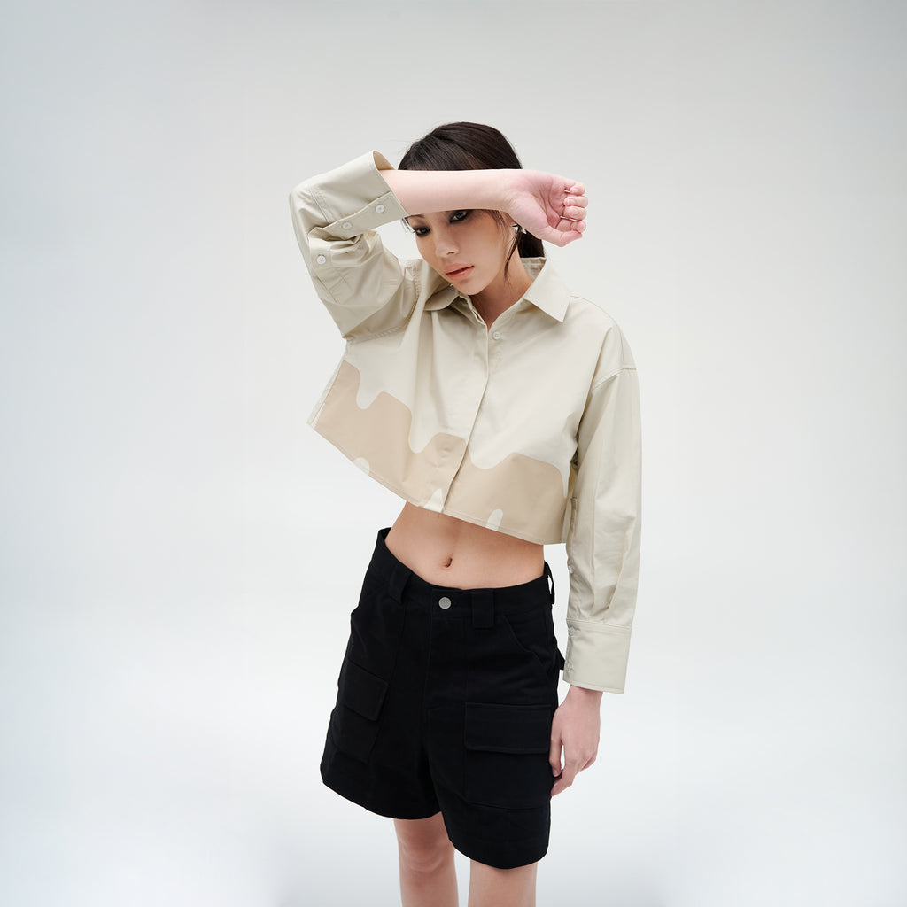 เสื้อเชิ้ตแขนยาวผู้หญิง ทรงครอป